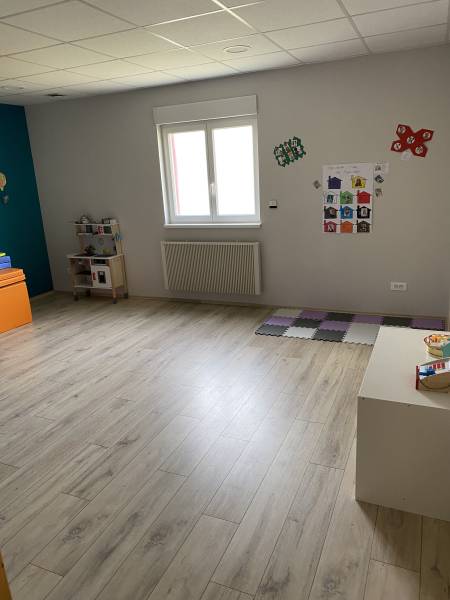 Micro-crèche avec une capacité d'accueil de 10 enfants par jour